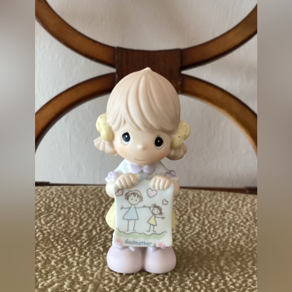 115. Hallmark Precious Moments GODMOTHER EUC